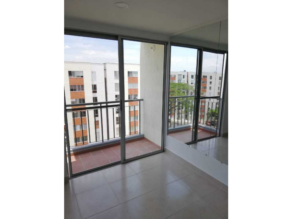Apartamento de 3 alcobas en venta en Agua Azul, Jamundí, 56 m² · foto 5 de 11
