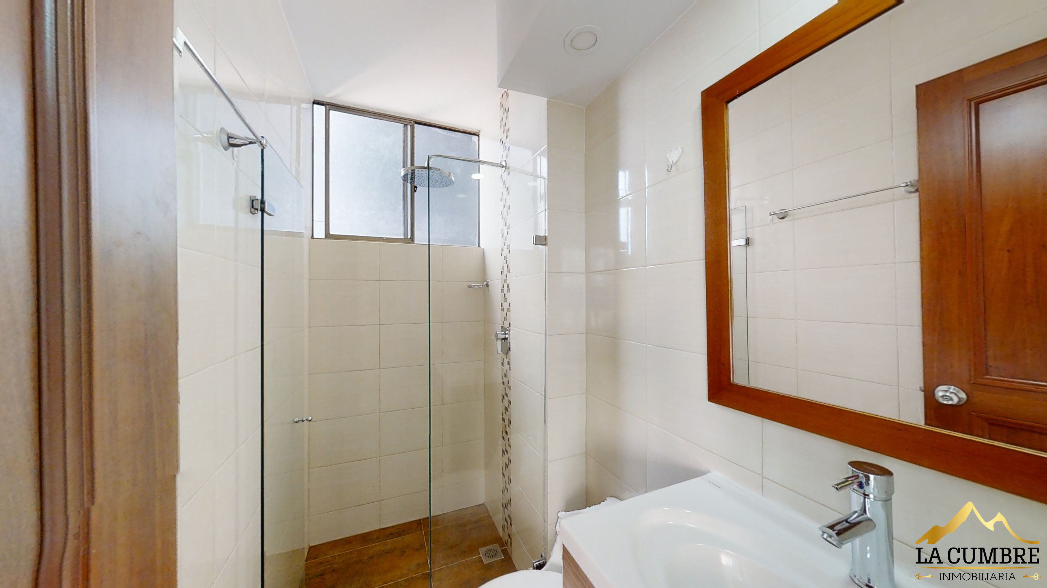 Apartamento en arriendo en Los Balsos No.2, Medellín · foto 9 de 9