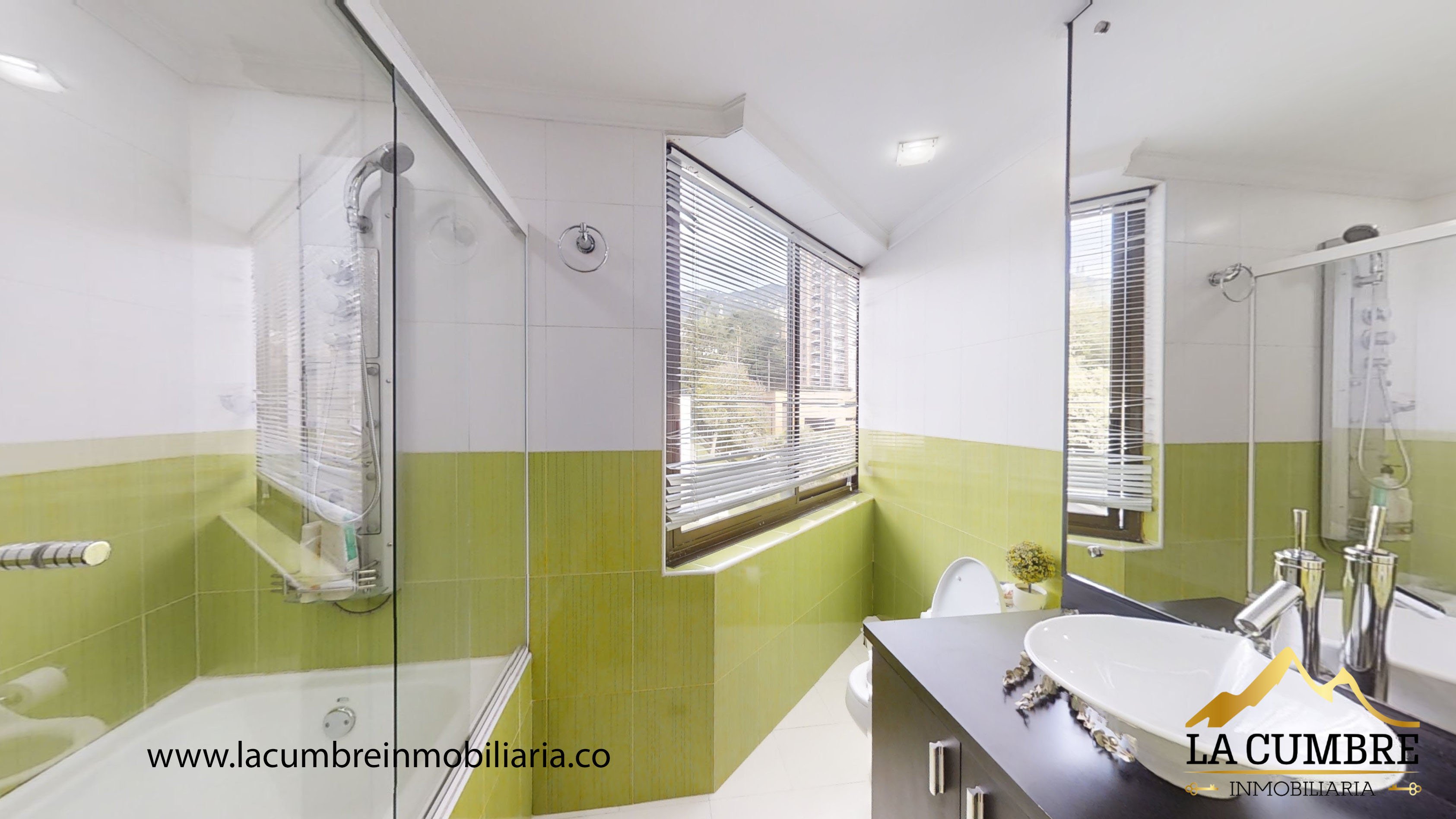 Apartamento de 4 alcobas en venta en Los Balsos, Medellín, 520 m² · foto 16 de 18