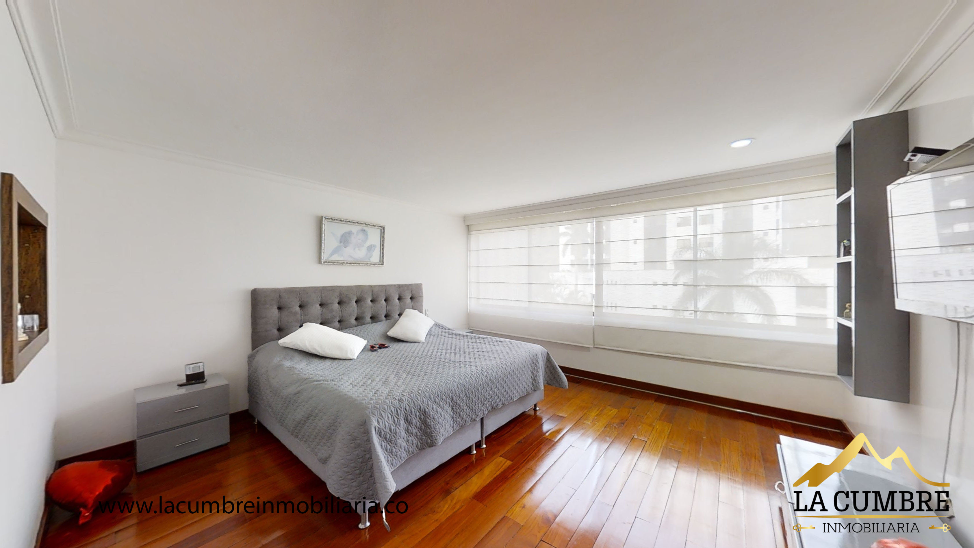 Apartamento de 4 alcobas en venta en Los Balsos, Medellín, 520 m² · foto 17 de 18