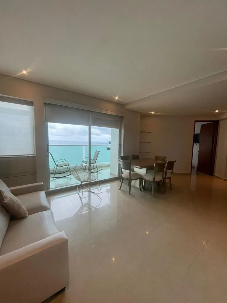 Apartamento en venta en Bocagrande, Cartagena · foto 3 de 6