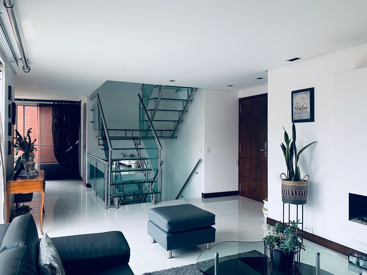 Casa de 4 alcobas en venta en Zuñiga, Envigado, 273 m² · foto 2 de 20