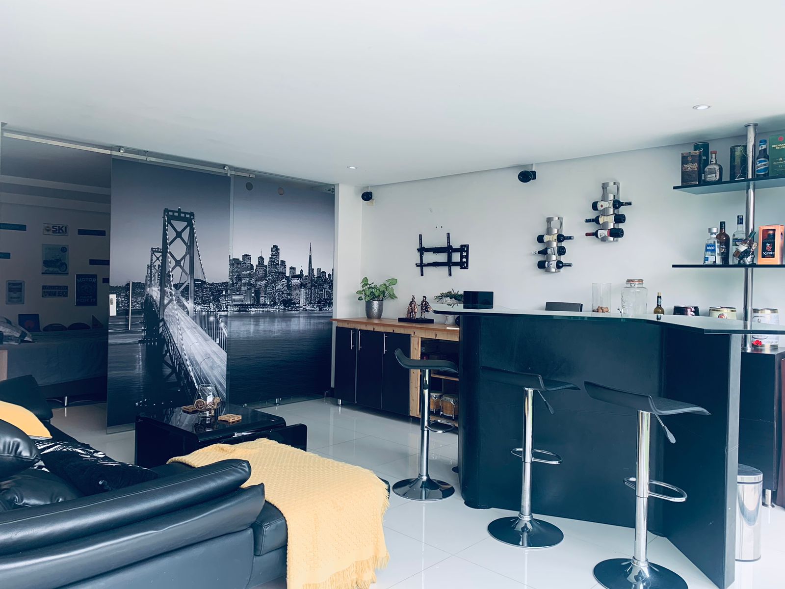 Casa de 4 alcobas en venta en Zuñiga, Envigado, 273 m² · foto 9 de 20