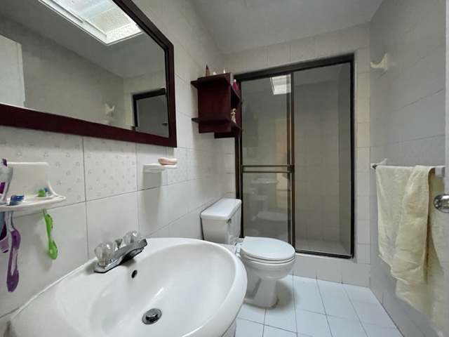 Casa en venta en El Contador, Bogotá · foto 15 de 19