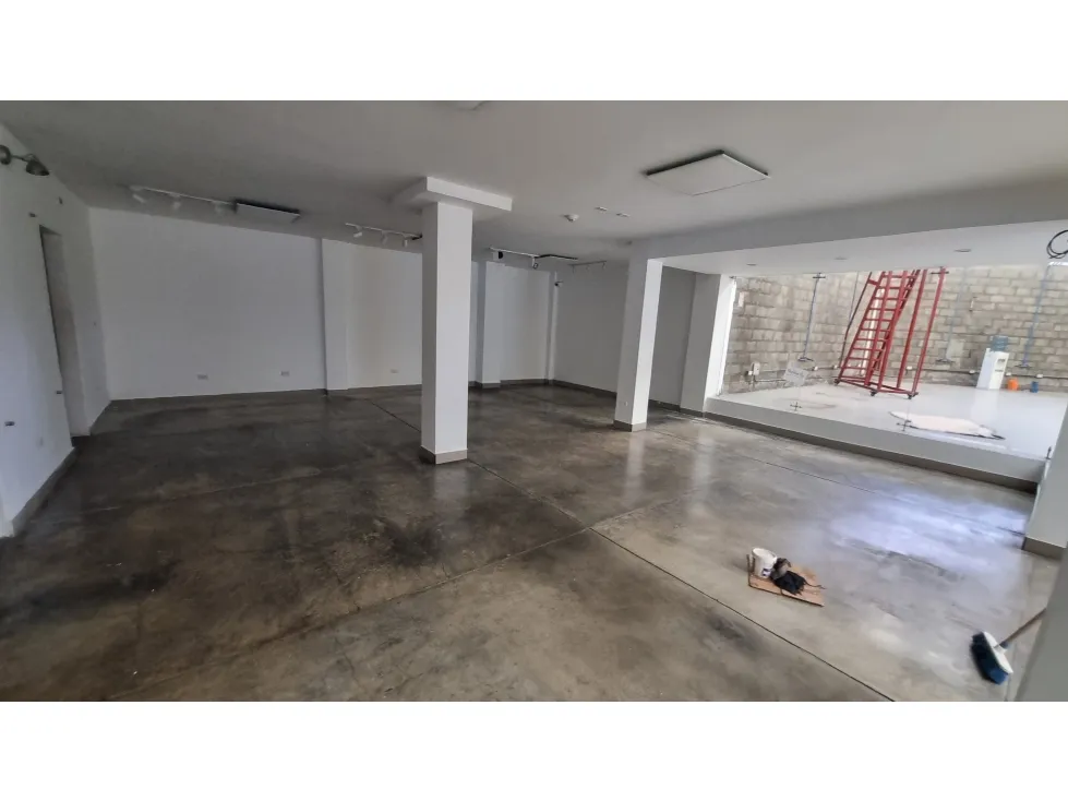Local en arriendo en Chipichape, Cali, 1080 m² · foto 11 de 14