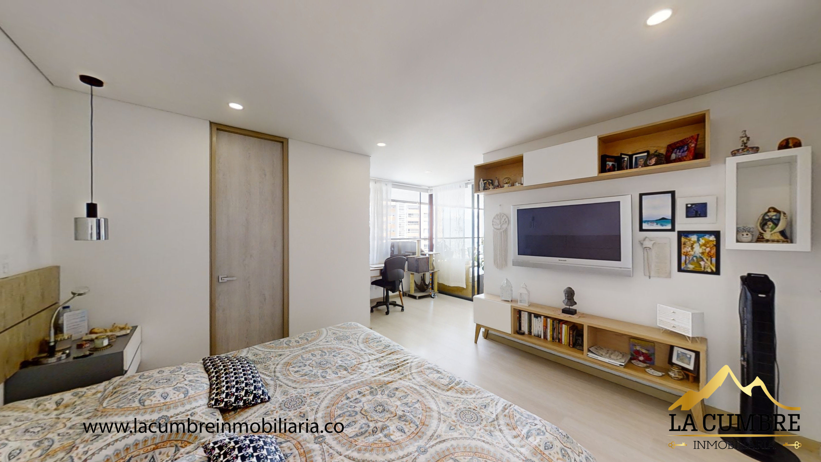 Apartamento de 3 alcobas en arriendo en Camino Verde, Envigado, 150 m² · foto 11 de 12