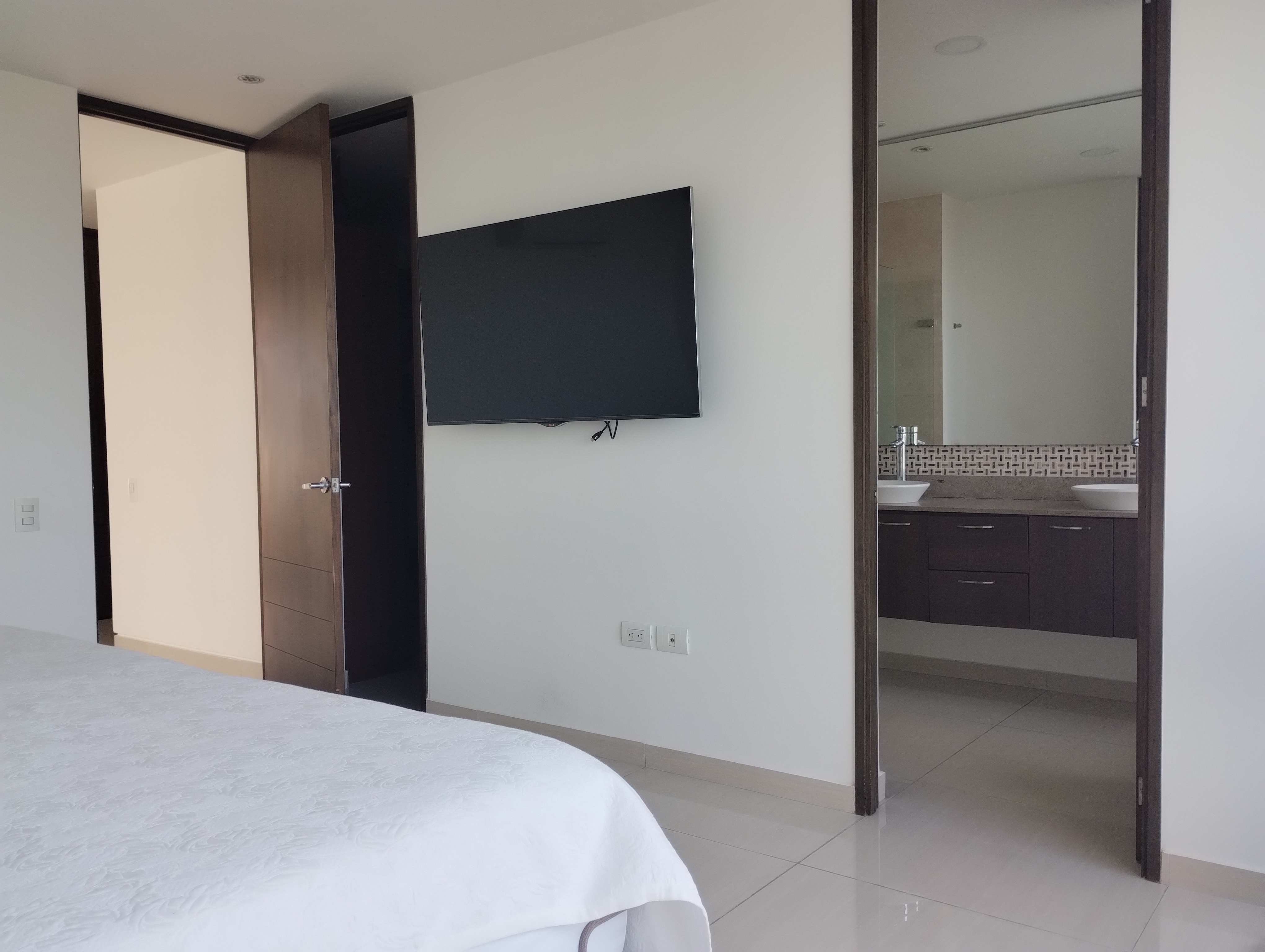 Apartamento de 3 alcobas en venta en Conjunto Residencial Florida Village, Barranquilla, 199 m² · foto 11 de 18
