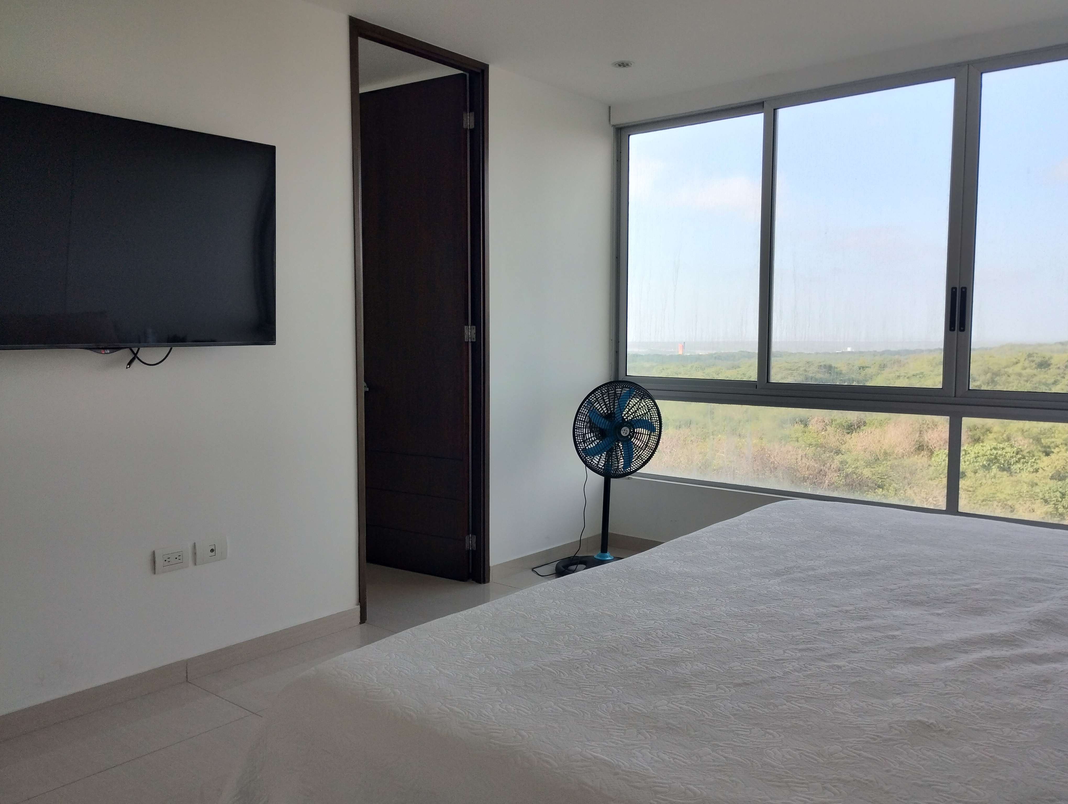 Apartamento de 3 alcobas en venta en Conjunto Residencial Florida Village, Barranquilla, 199 m² · foto 8 de 18