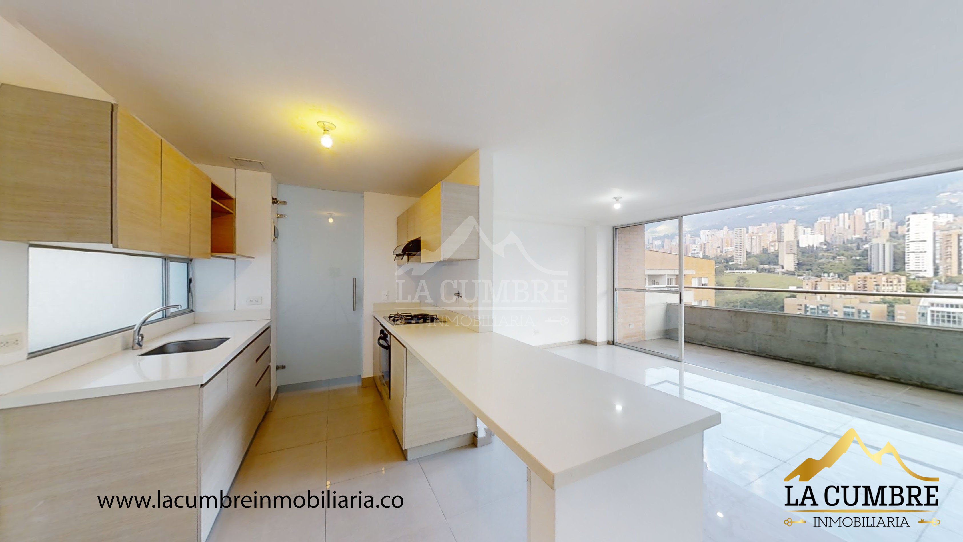 Apartamento de 3 alcobas en arriendo en Santa Maria De Los Angeles, Medellín, 105 m² · foto 3 de 14
