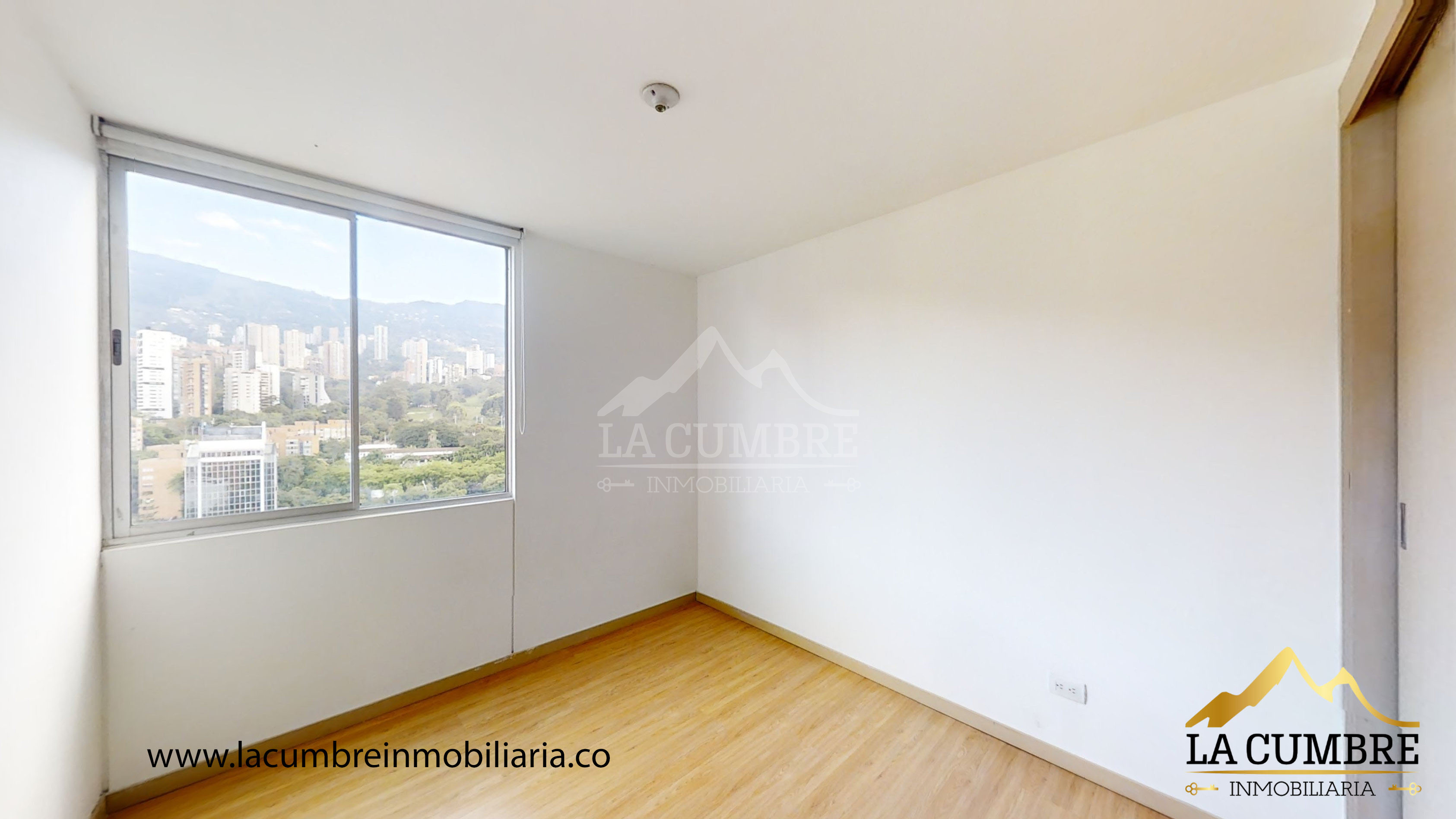 Apartamento de 3 alcobas en arriendo en Santa Maria De Los Angeles, Medellín, 105 m² · foto 6 de 14