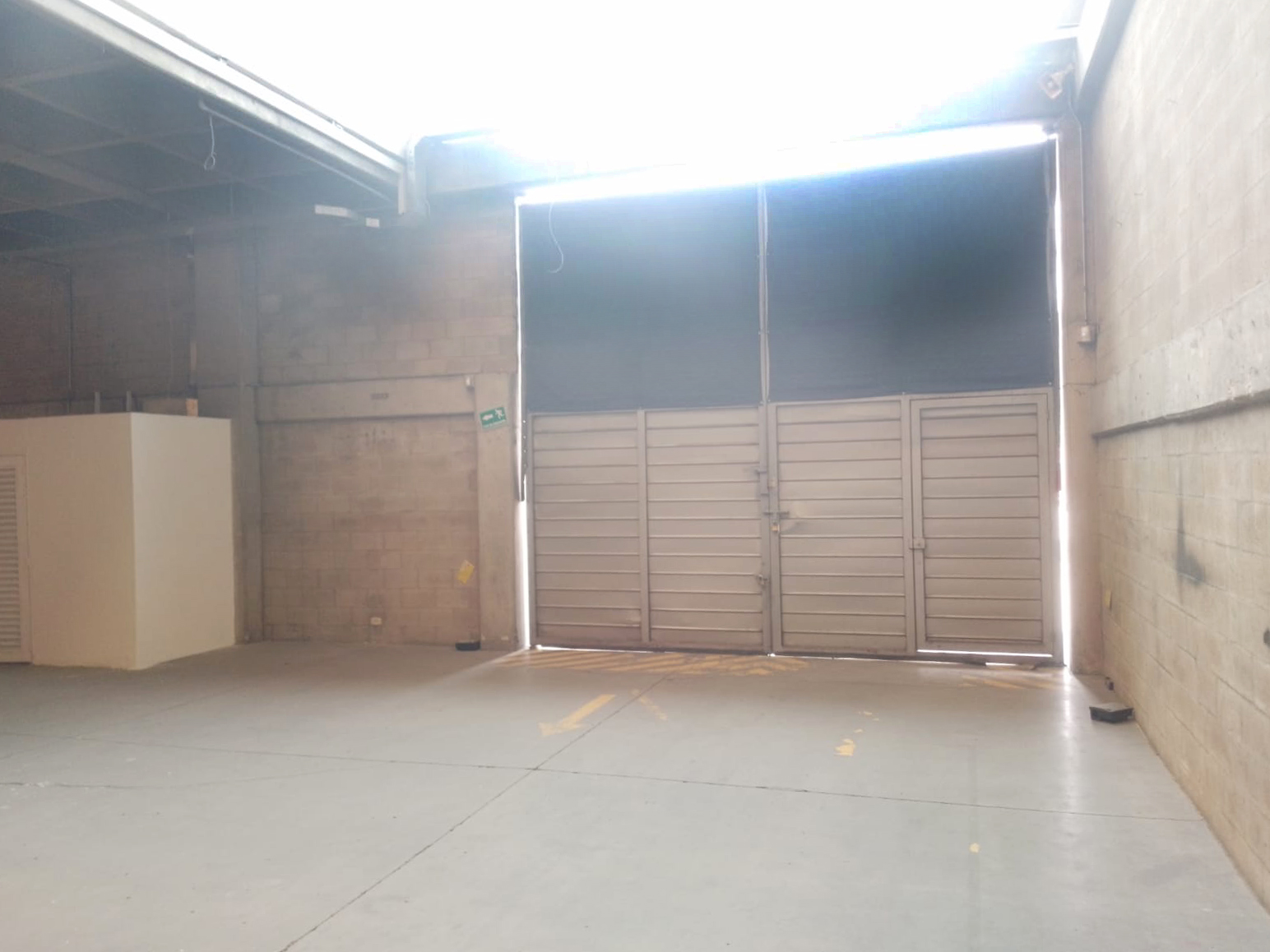 Bodega en arriendo en Entre Amigos, Sabaneta, 560 m² · foto 7 de 13