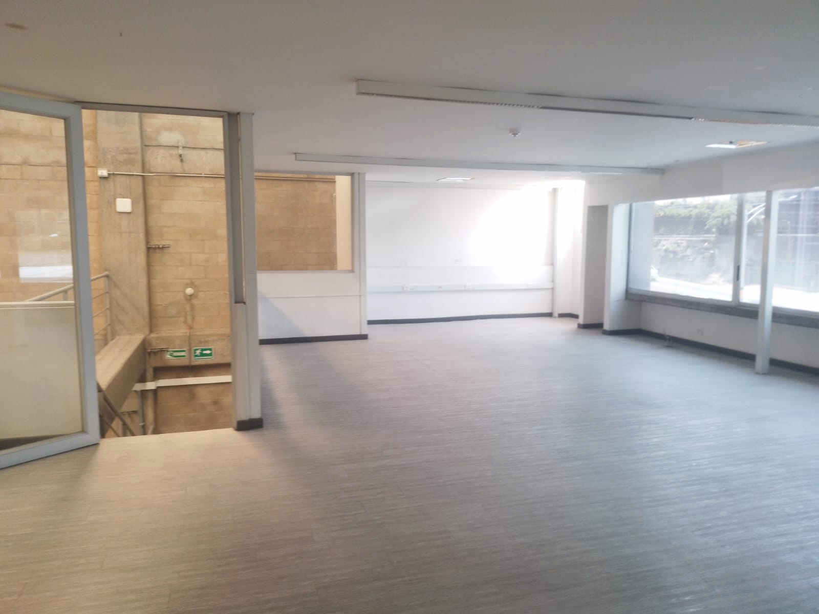 Bodega en arriendo en Entre Amigos, Sabaneta, 560 m² · foto 9 de 13