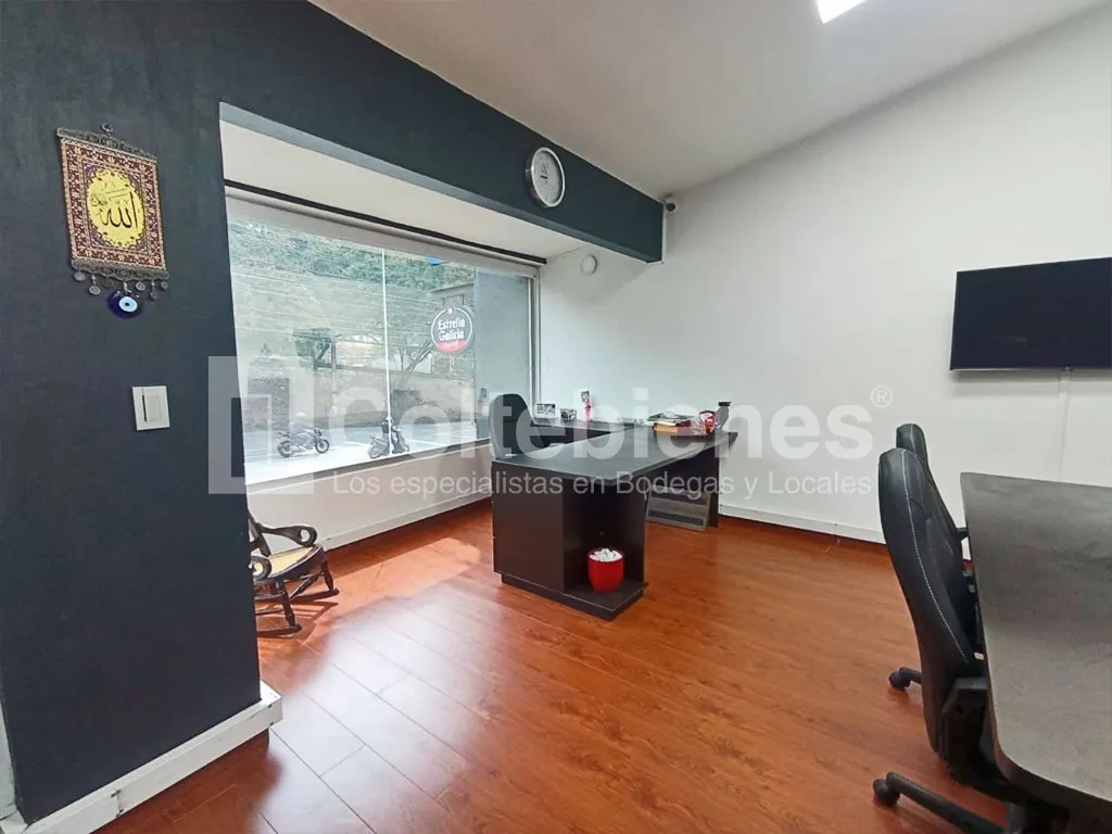 Casa de 7 alcobas en venta en El Poblado, Medellín, 420 m² · foto 12 de 21