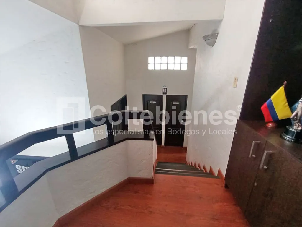 Casa de 7 alcobas en venta en El Poblado, Medellín, 420 m² · foto 20 de 21