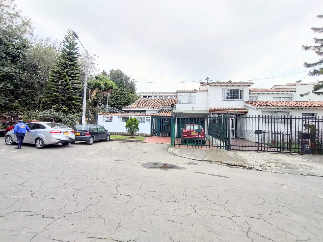 Casa de 5 alcobas en venta en Pontevedra, Bogotá, 450 m² · foto 11 de 24