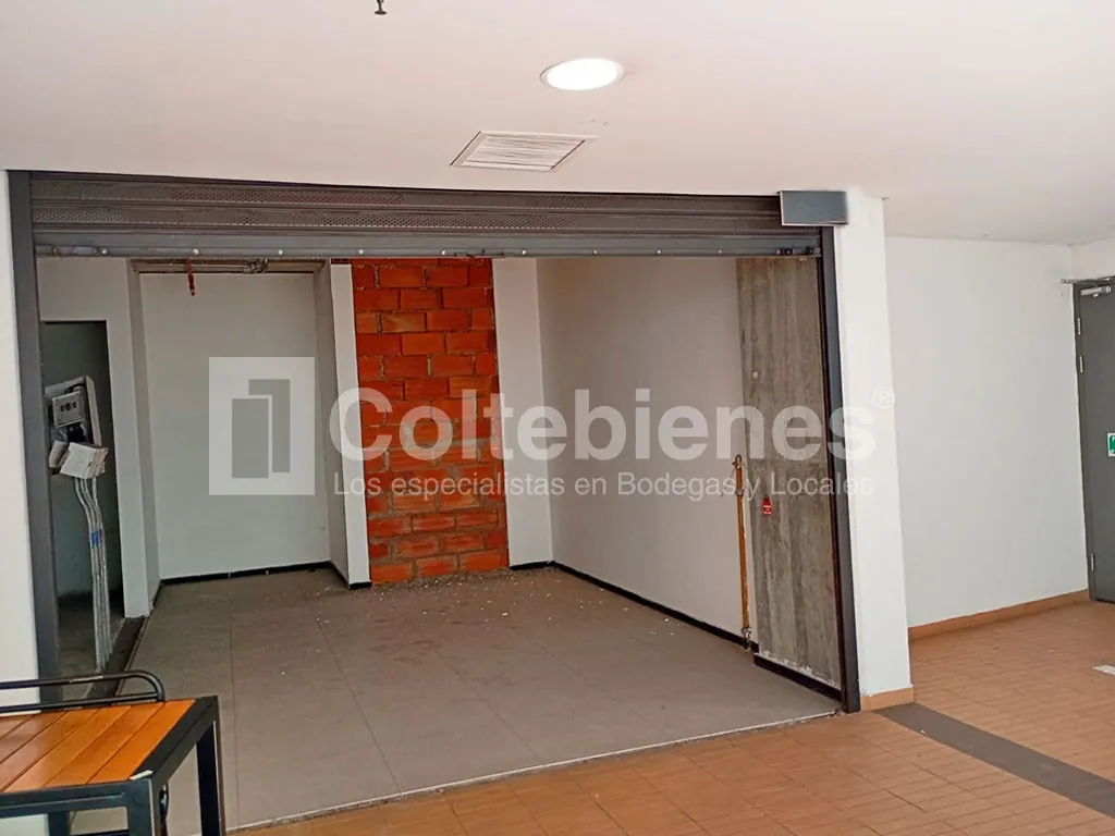 Local en arriendo en Zona Industrial No. 1, Itagüí, 20 m² · foto 2 de 11