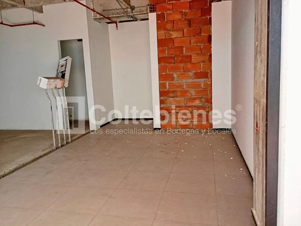 Local en arriendo en Zona Industrial No. 1, Itagüí, 20 m² · foto 3 de 11