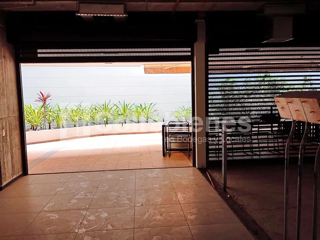 Local en arriendo en Zona Industrial No. 1, Itagüí, 20 m² · foto 7 de 11
