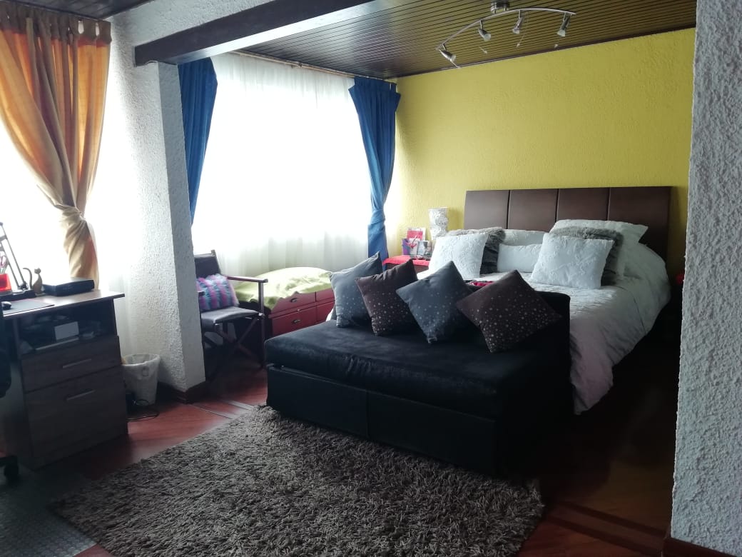 Casa de 5 alcobas en venta en Las Orquideas, Bogotá, 140 m² · foto 10 de 20