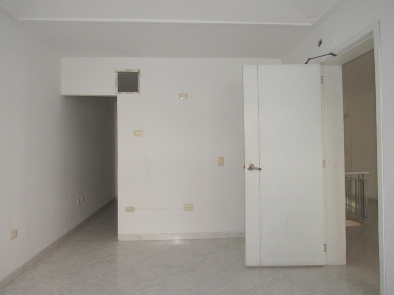 Local en arriendo en Cabecera Del Llano, Bucaramanga, 180 m² · foto 5 de 12