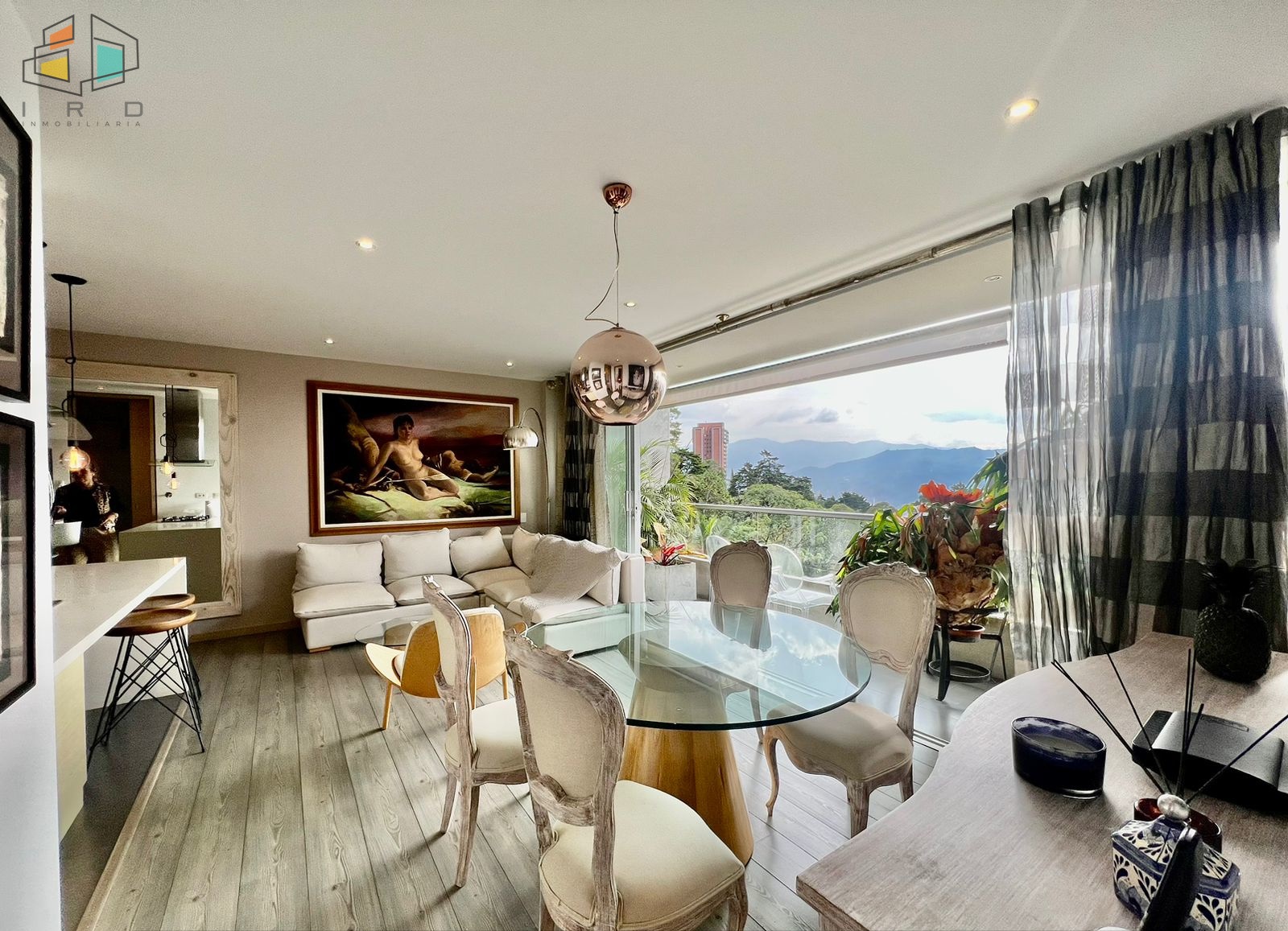 Apartamento en arriendo en El Tesoro, Medellín · foto 2 de 20