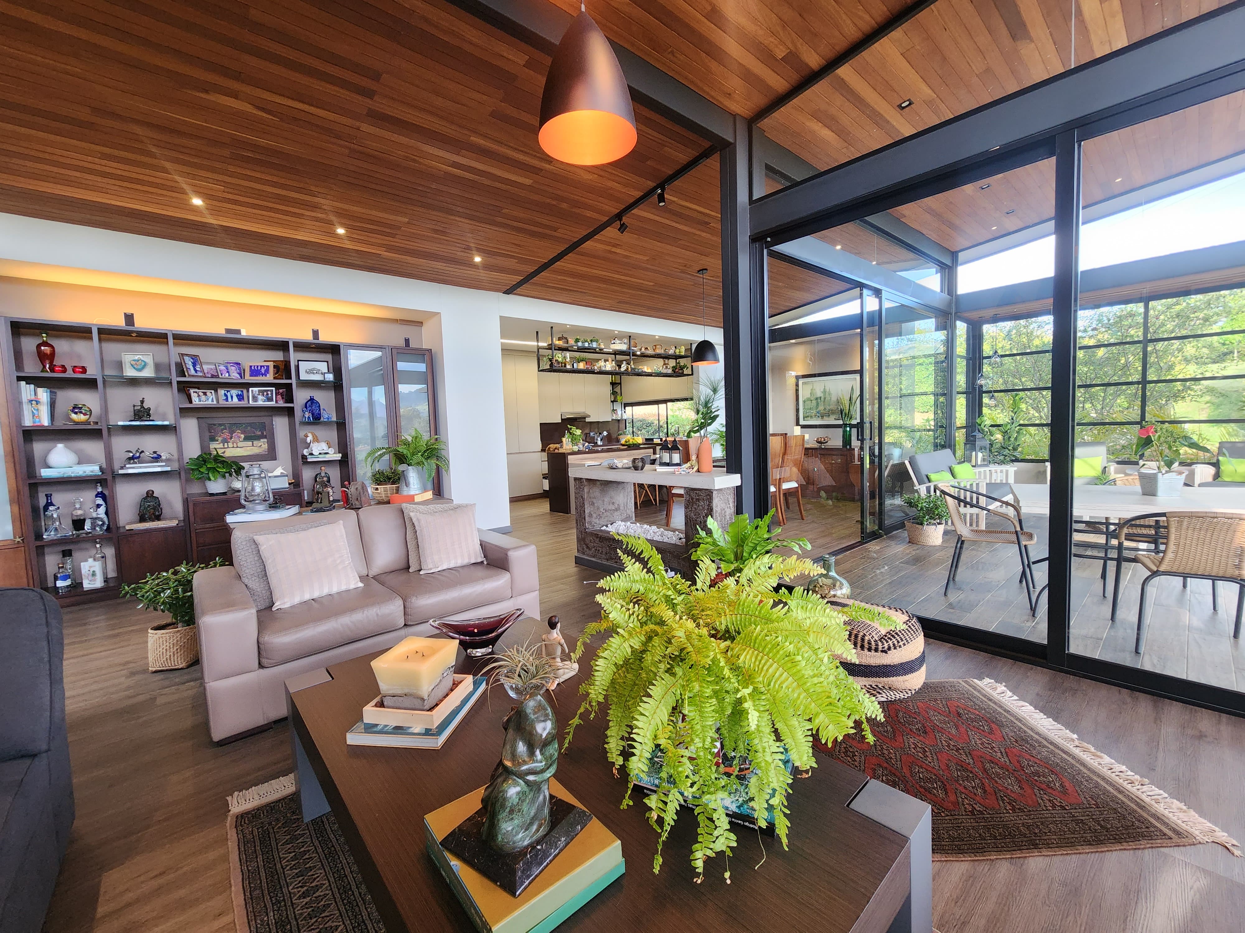 Casa de 3 alcobas en venta en La Ceja, 326 m² · foto 8 de 24