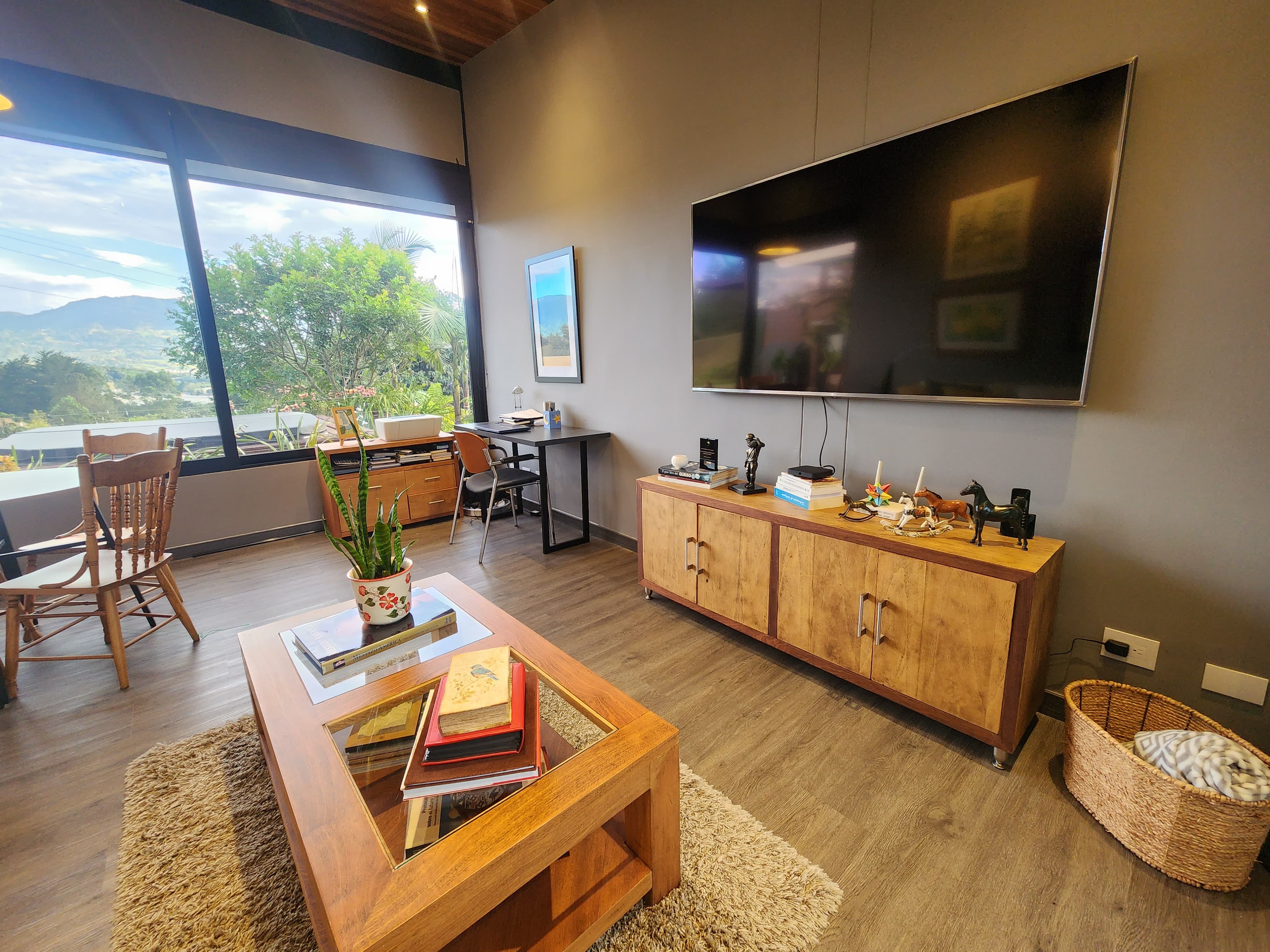 Casa de 3 alcobas en venta en La Ceja, 326 m² · foto 9 de 24