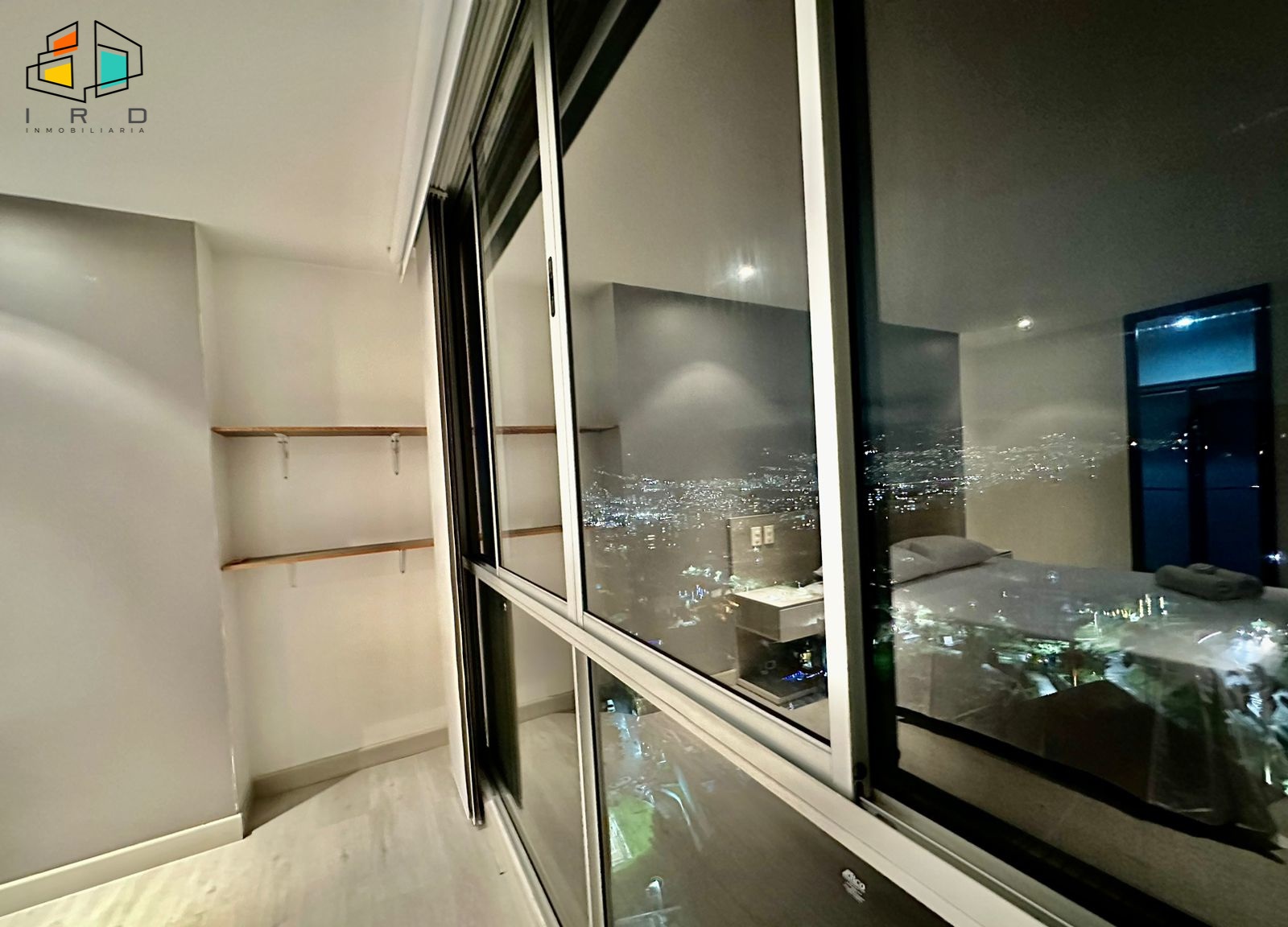 Apartamento de 3 alcobas en arriendo en San Lucas, Medellín, 115 m² · foto 14 de 24
