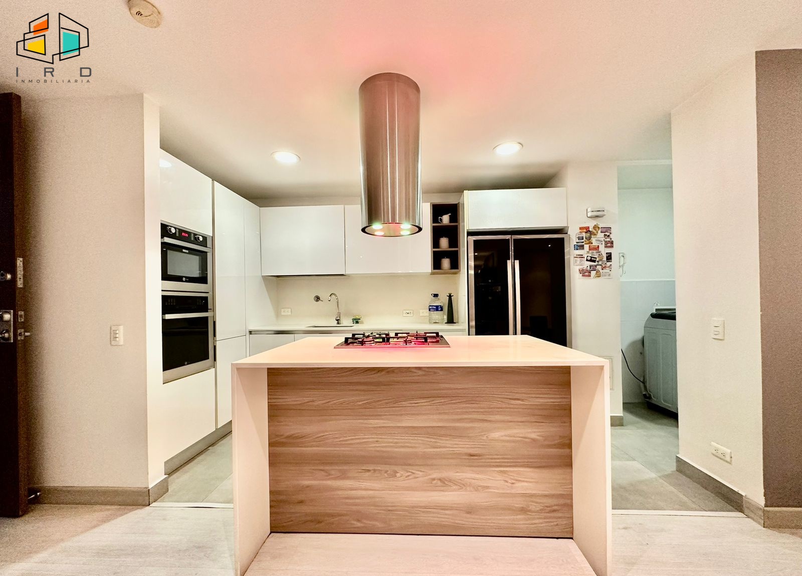 Apartamento de 3 alcobas en arriendo en San Lucas, Medellín, 115 m² · foto 7 de 24