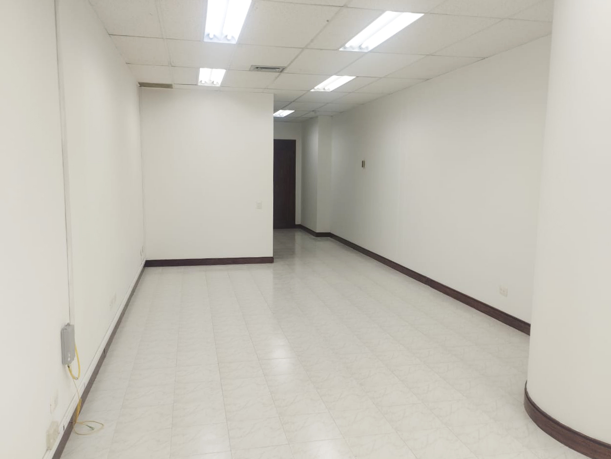 Oficina en arriendo en La Florida, Medellín, 48 m² · foto 6 de 16