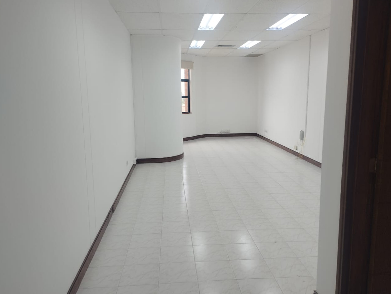 Oficina en arriendo en La Florida, Medellín, 48 m² · foto 7 de 16