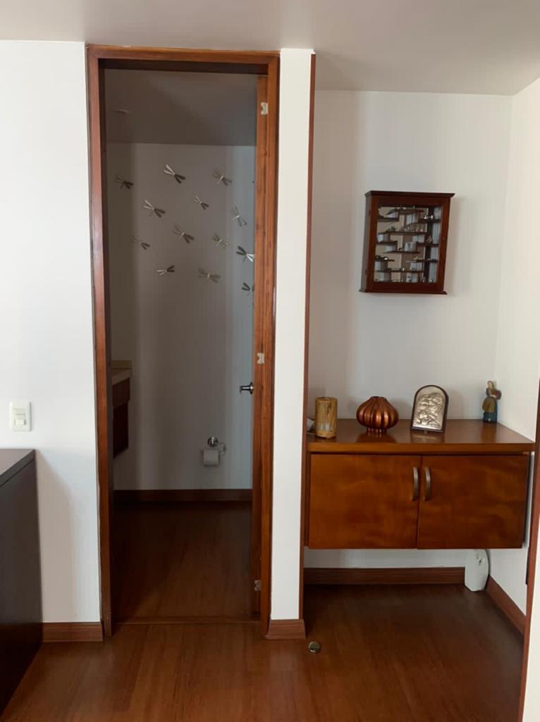 Apartamento en venta en Santa Barbara, Bogotá · foto 7 de 24