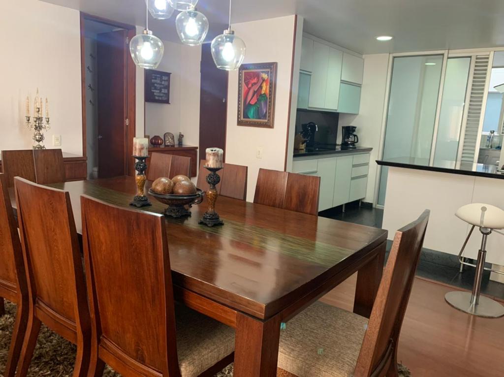 Apartamento en venta en Santa Barbara, Bogotá · foto 8 de 24