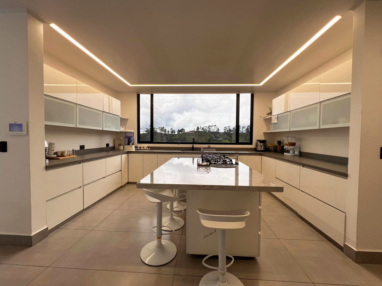 Casa de 4 alcobas en venta en Guarne, 650 m² · foto 5 de 18