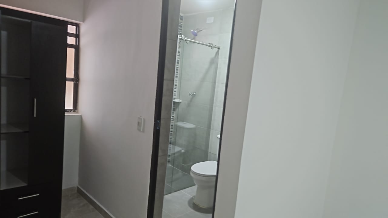 Casa de 12 alcobas en venta en Belalcazar, Ibagué, 220 m² · foto 11 de 24