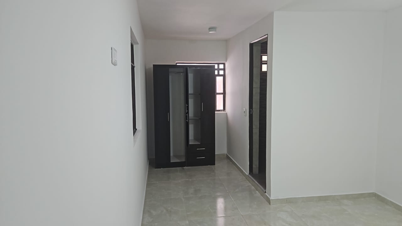 Casa de 12 alcobas en venta en Belalcazar, Ibagué, 220 m² · foto 12 de 24