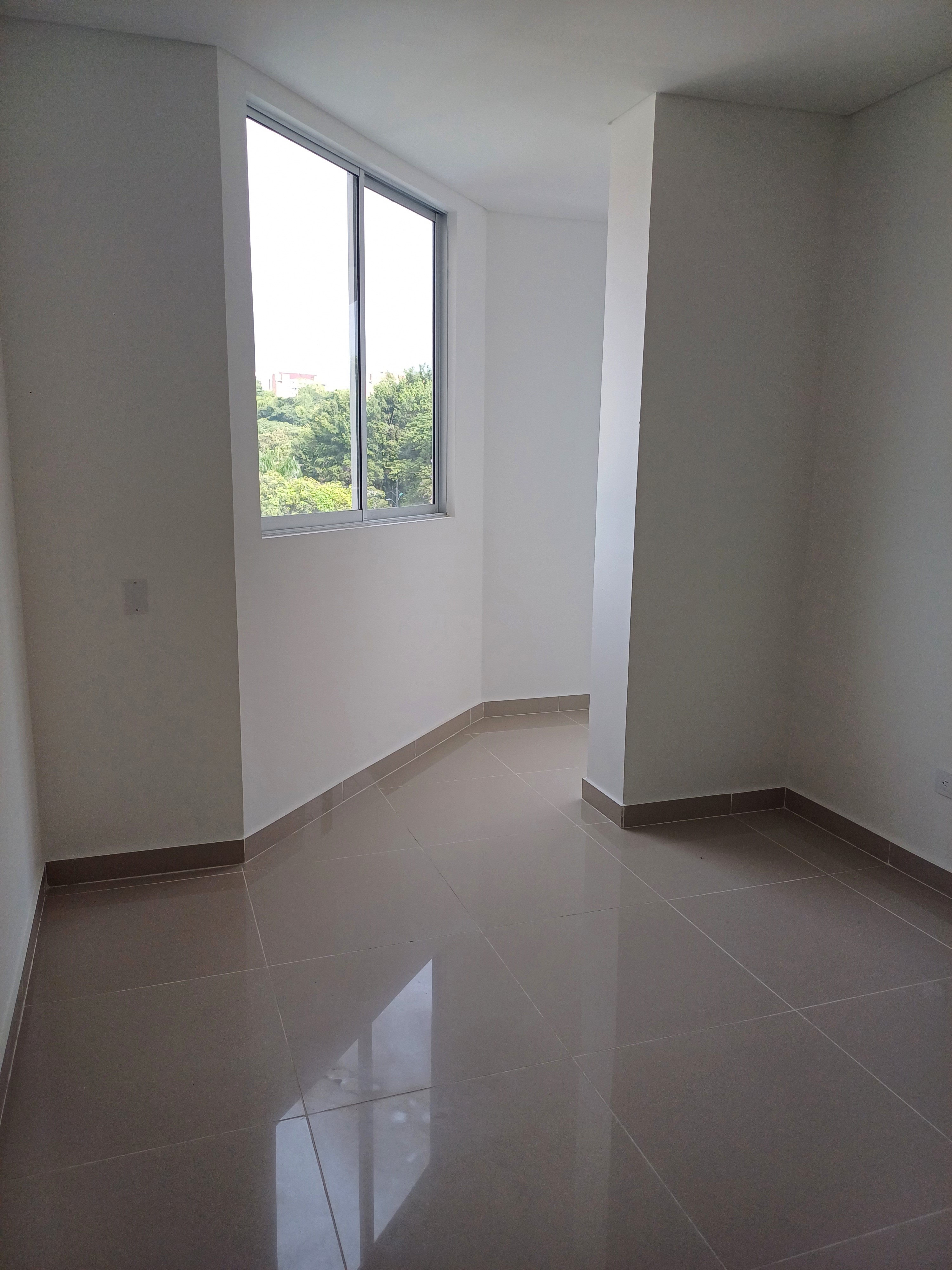 Apartamento de 3 alcobas en venta en Ciudad Jardin, Cali, 127 m² · foto 10 de 20