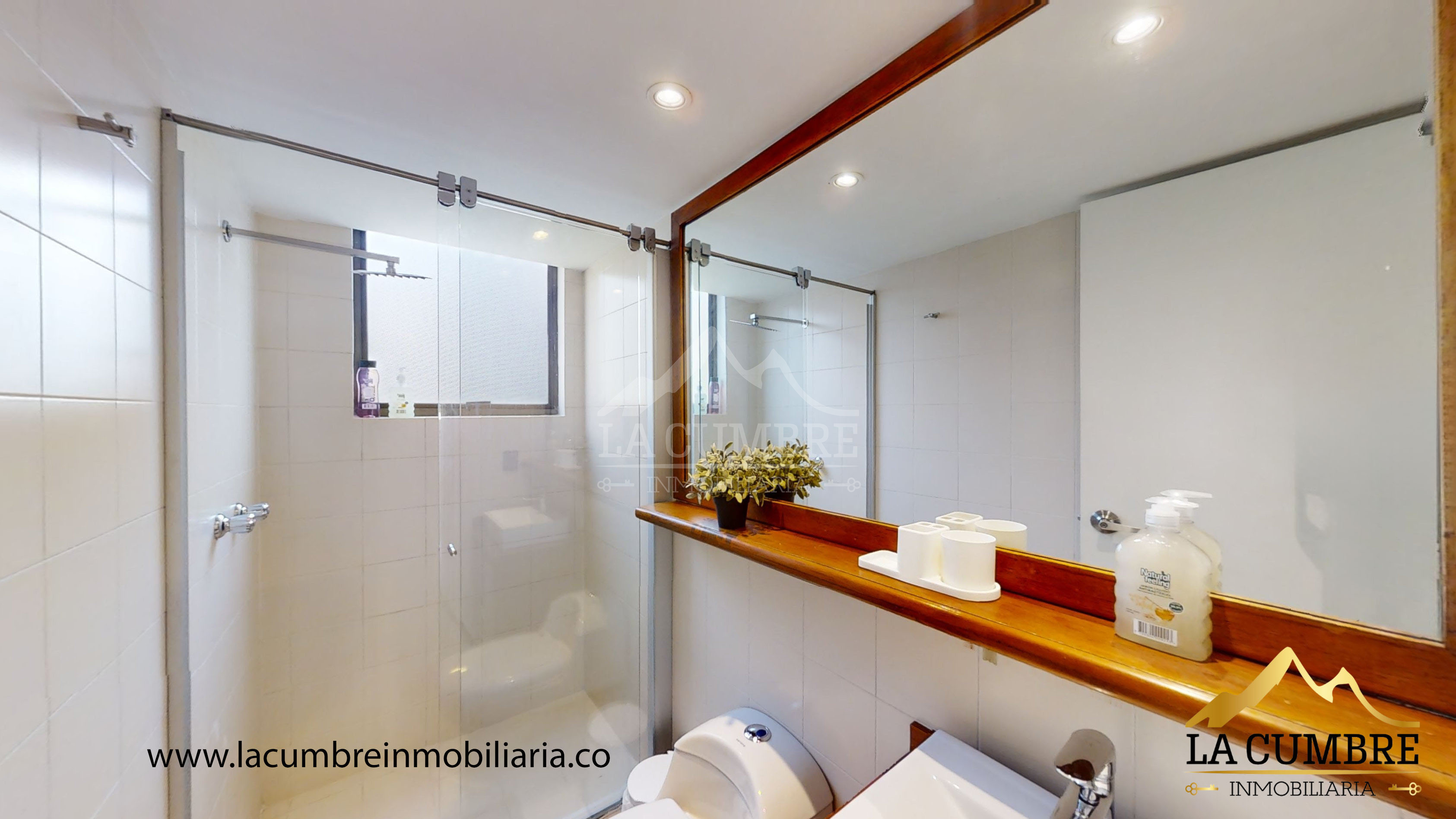 Apartamento en arriendo en El Poblado, Medellín · foto 13 de 14