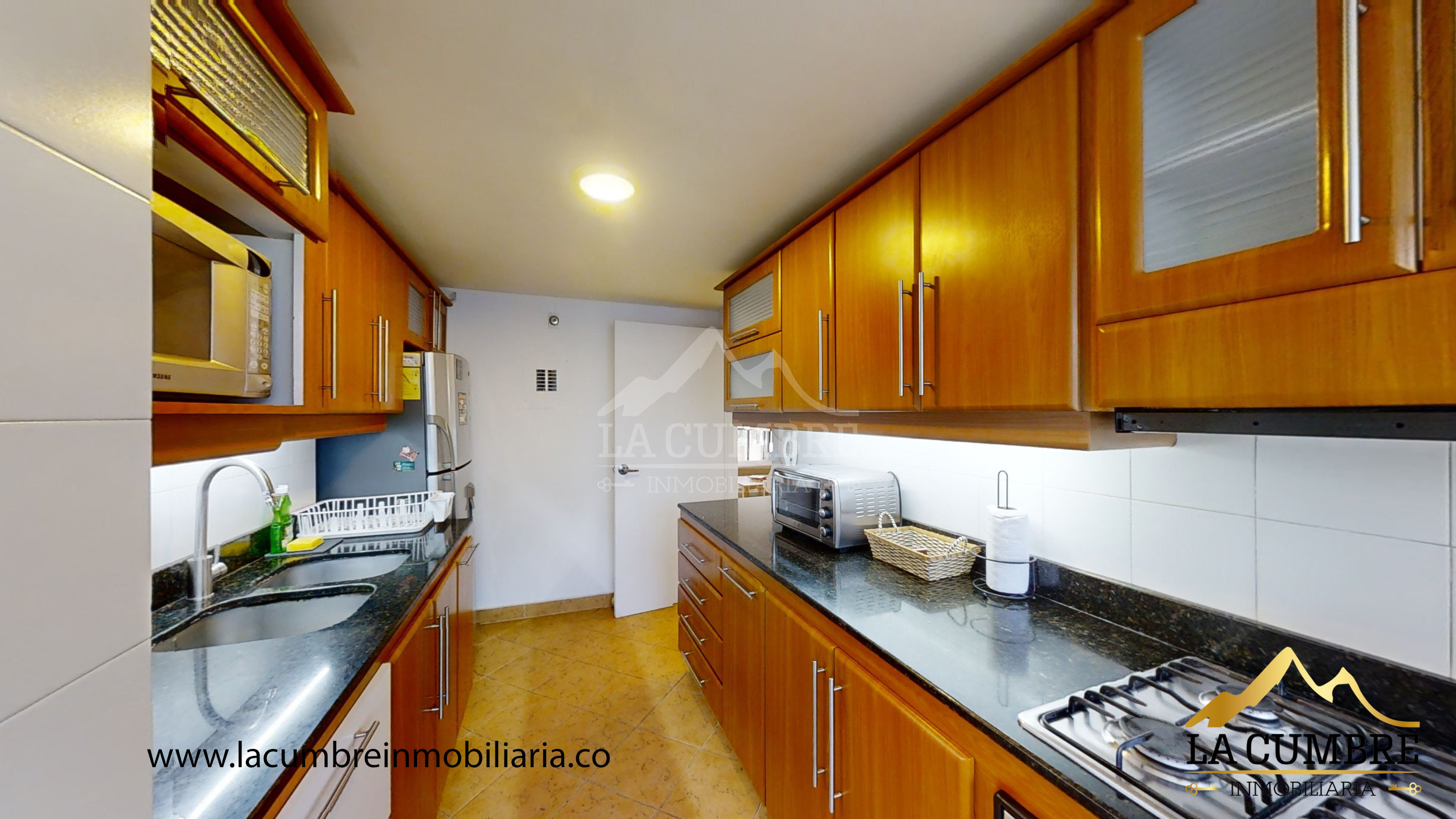 Apartamento en arriendo en El Poblado, Medellín · foto 6 de 14