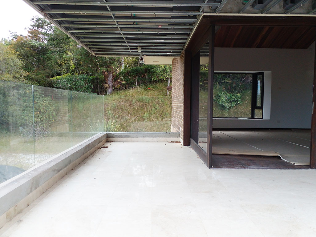 Casa de 5 alcobas en venta en Escobero, Envigado, 386 m² · foto 18 de 20