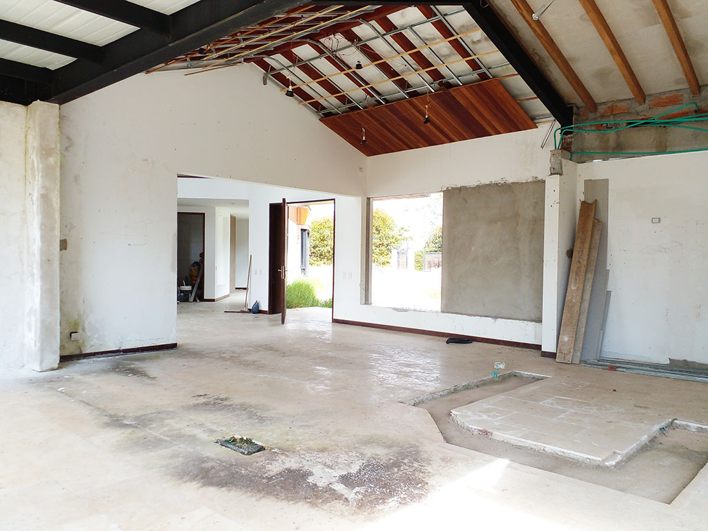 Casa de 5 alcobas en venta en Escobero, Envigado, 386 m² · foto 2 de 20
