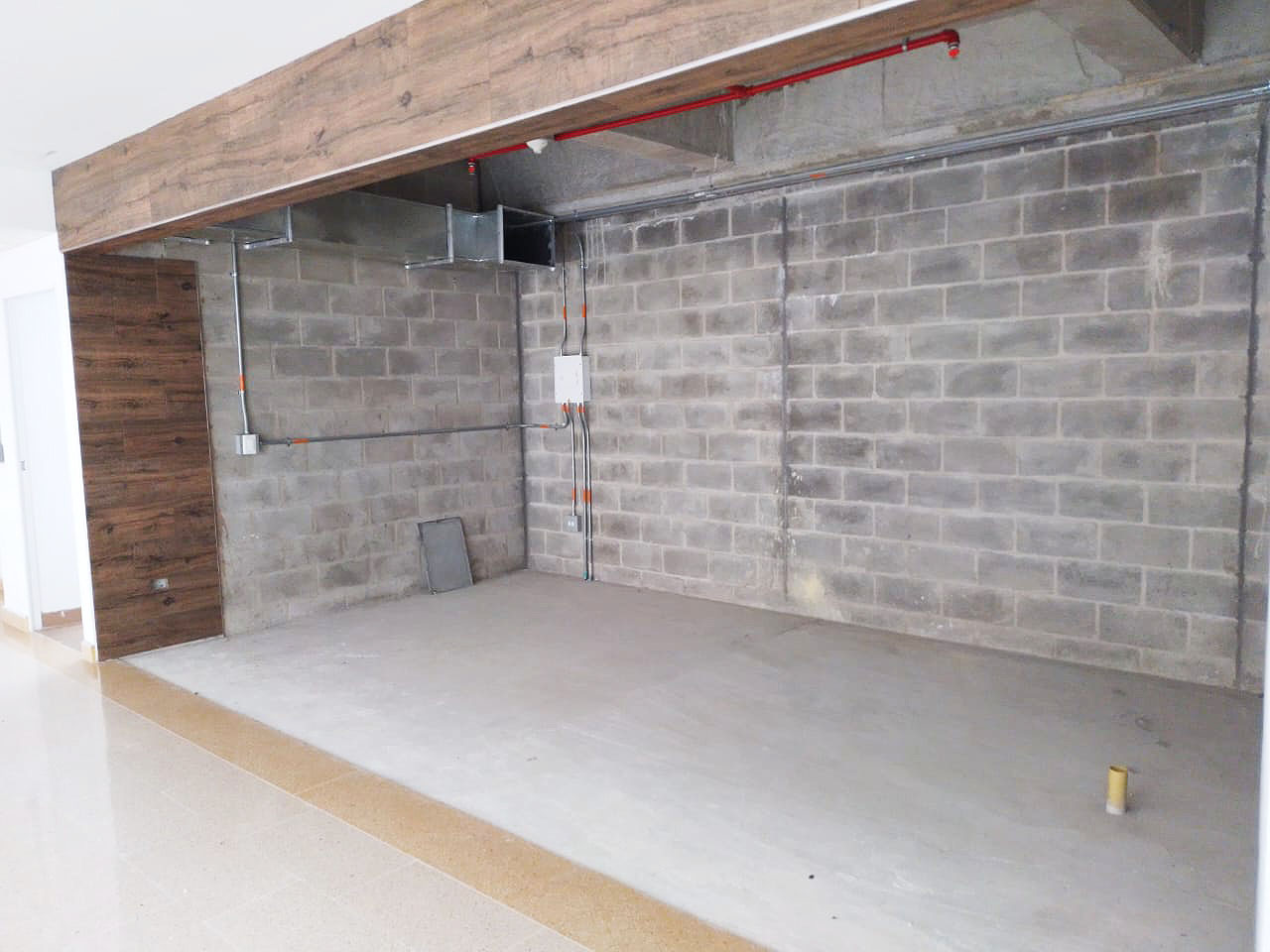 Local en arriendo en U.D. Atanasio Girardot, Medellín, 380 m² · foto 9 de 15