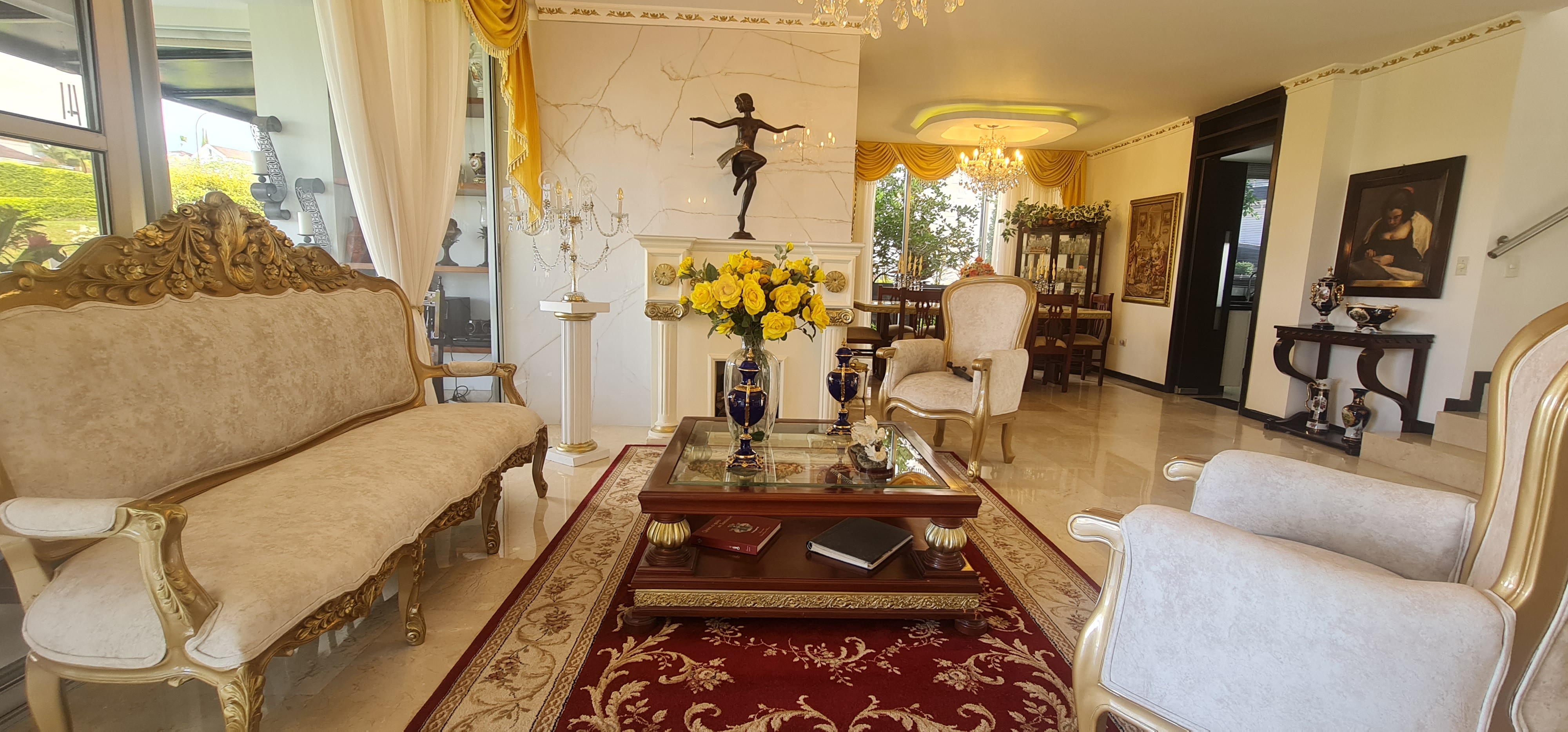 Casa de 5 alcobas en venta en Ruitoque Alto, Floridablanca, 380 m² · foto 2 de 24