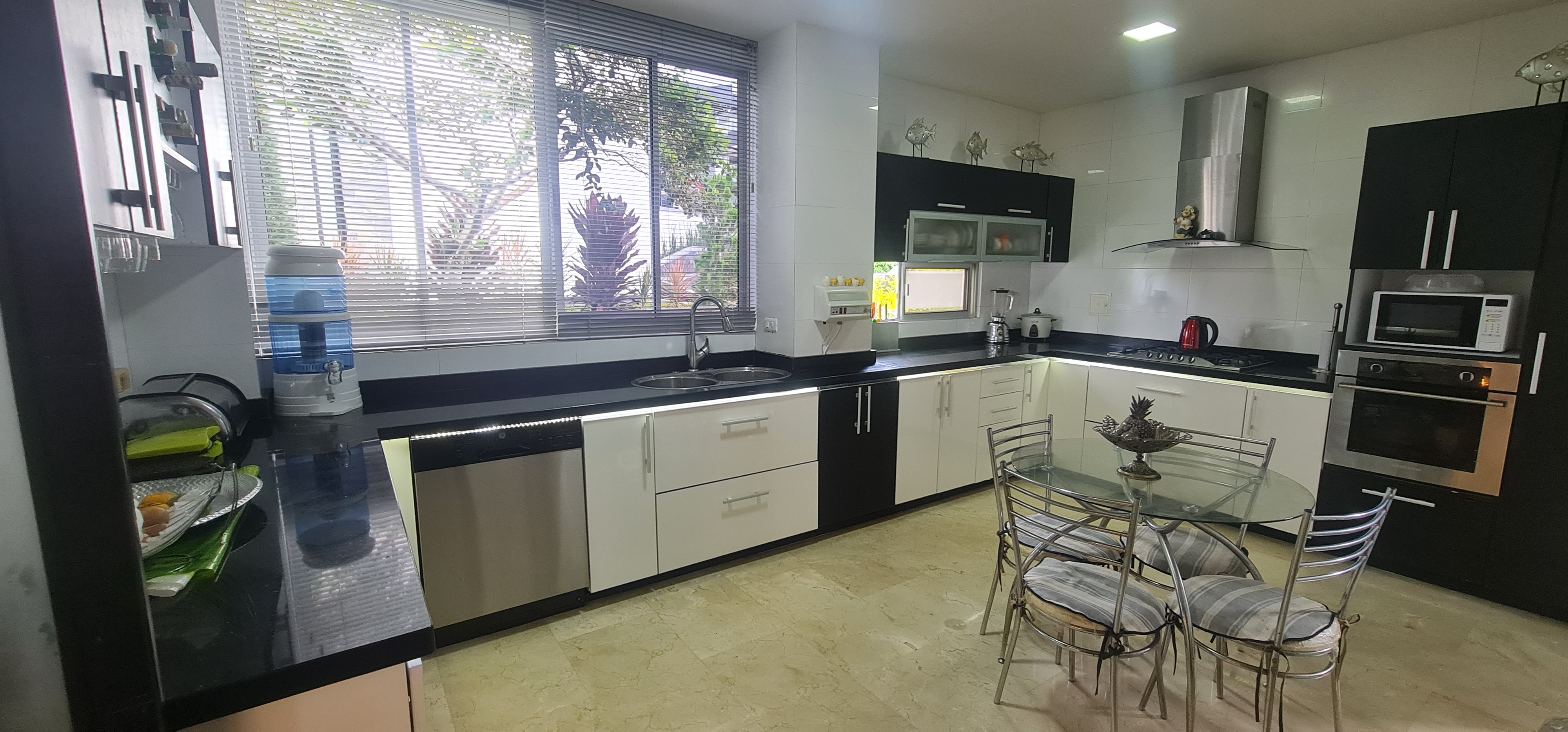 Casa de 5 alcobas en venta en Ruitoque Alto, Floridablanca, 380 m² · foto 7 de 24