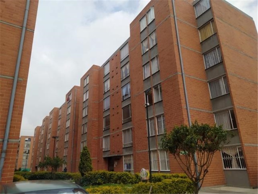 Apartamento de 3 alcobas en venta en Hogares Soacha, Soacha, 58 m² · foto 2 de 24