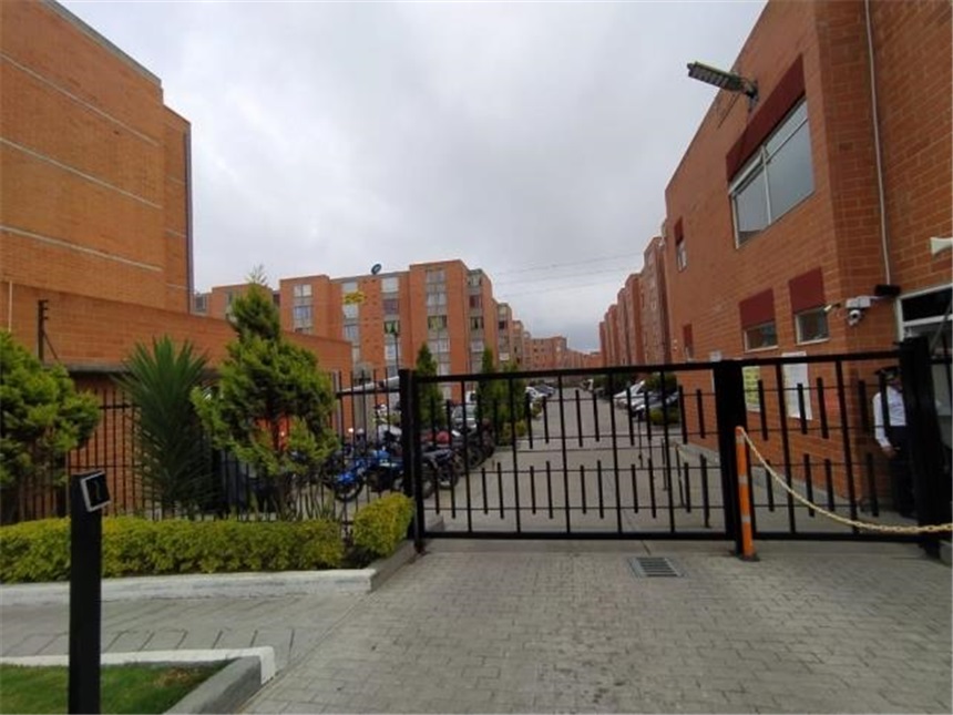 Apartamento de 3 alcobas en venta en Hogares Soacha, Soacha, 58 m² · foto 4 de 24