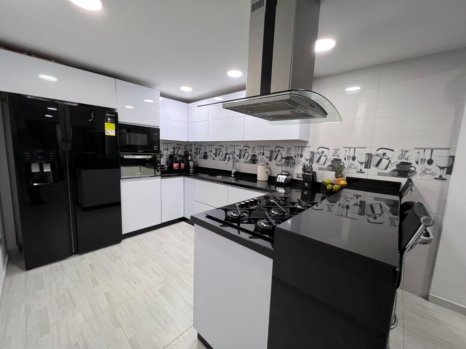 Casa de 6 alcobas en venta en Andalucia Et. Ii, Bogotá, 360 m² · foto 4 de 10