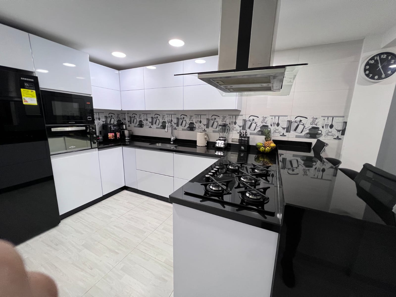 Casa de 6 alcobas en venta en Andalucia Et. Ii, Bogotá, 360 m² · foto 5 de 10