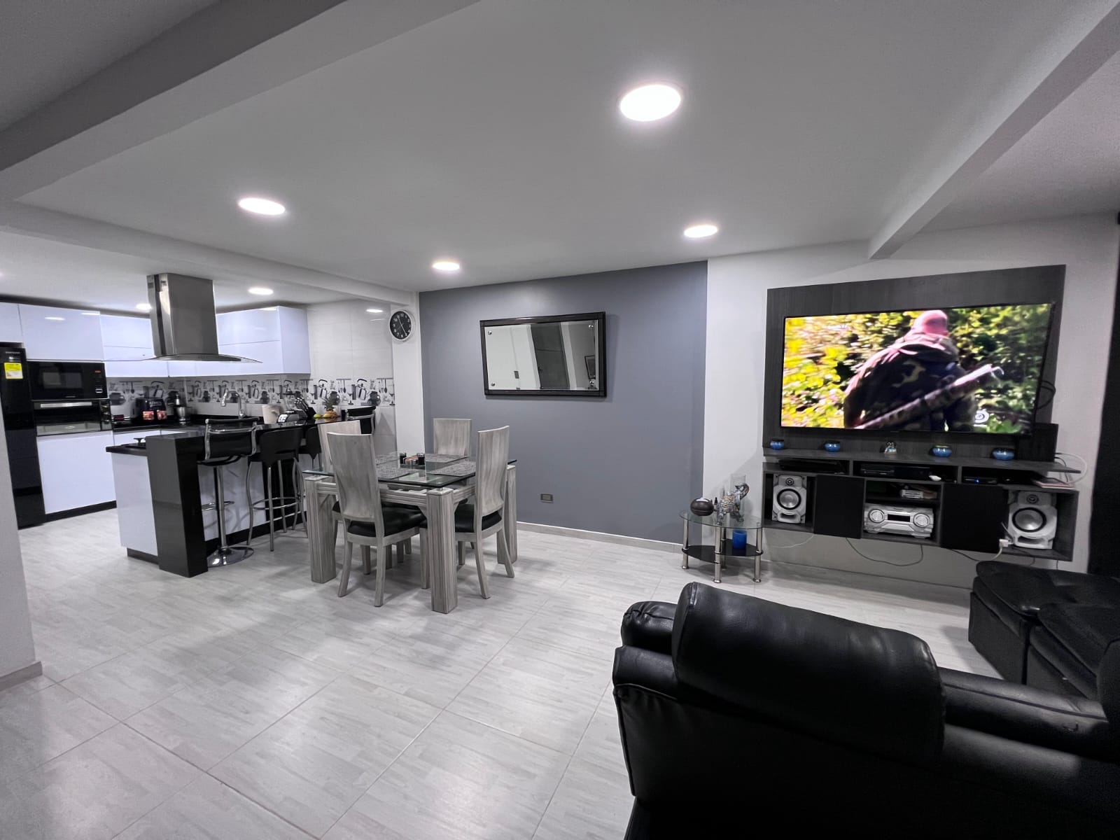 Casa de 6 alcobas en venta en Andalucia Et. Ii, Bogotá, 360 m² · foto 9 de 10