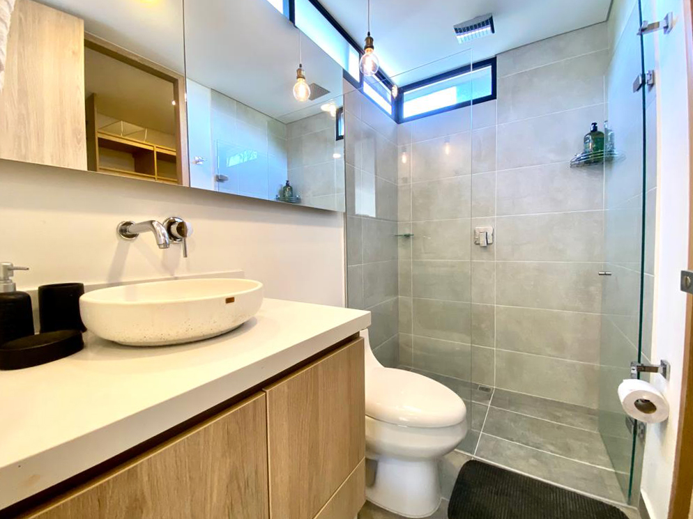 Apartamento en arriendo en Altos Del Poblado, Medellín · foto 17 de 18